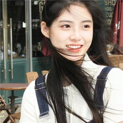 小芽的奇幻人生海报