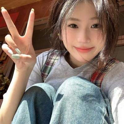 火车站上的爱情海报