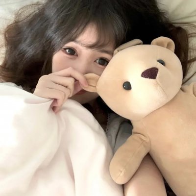 有秘密的她海报